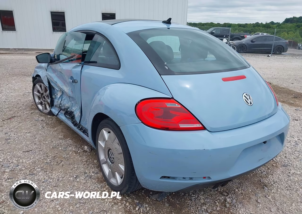 2012 Volkswagen Beetle 2.5L VIN:3VWJX7AT7CM661198 - 3