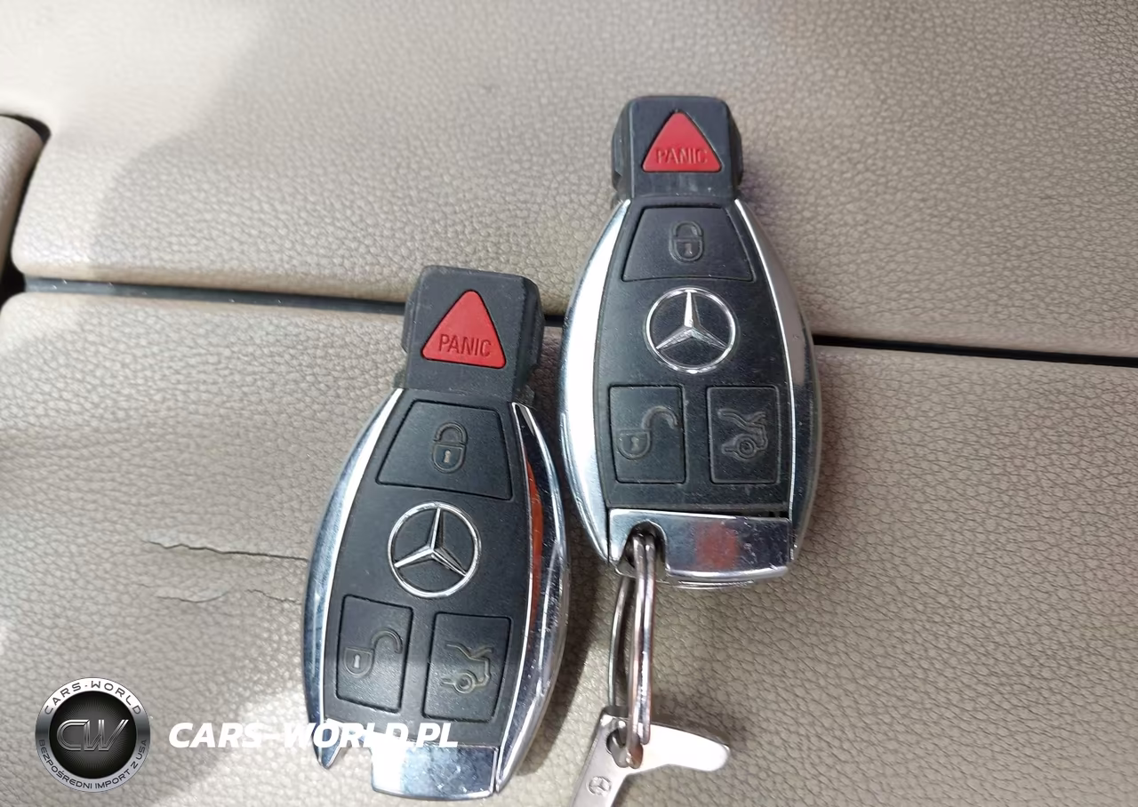 2010 Mercedes-Benz E 350 4Matic VIN:WDDHF8HBXAA064473 - 11
