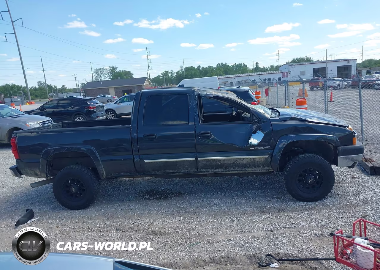 2003 Chevrolet Silverado 2500Hd Ls VIN:1GCHK23U73F156142 - 14