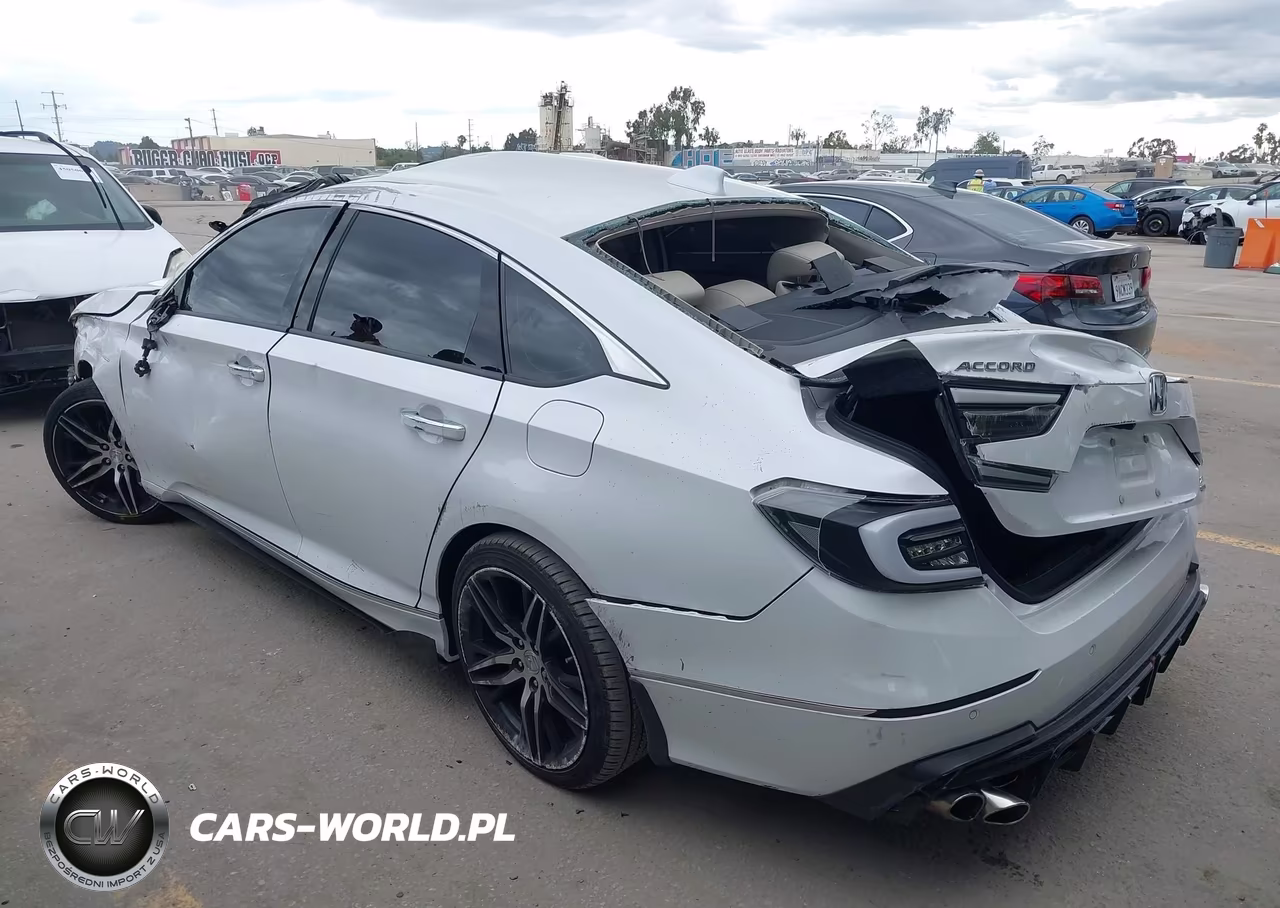 2021 Honda Accord Touring VIN:1HGCV2F99MA032656 - 3