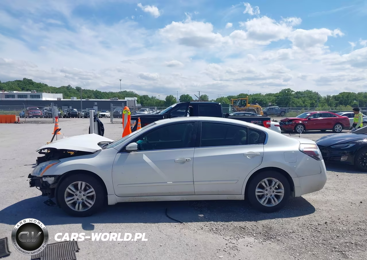 2011 Nissan Altima 2.5 S VIN:1N4AL2AP0BN411137 - 15