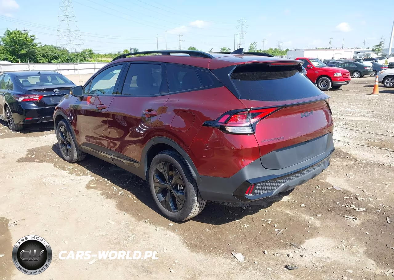 2025 Kia Sportage X-Line VIN:5XYK6CDF4SG303769 - 3