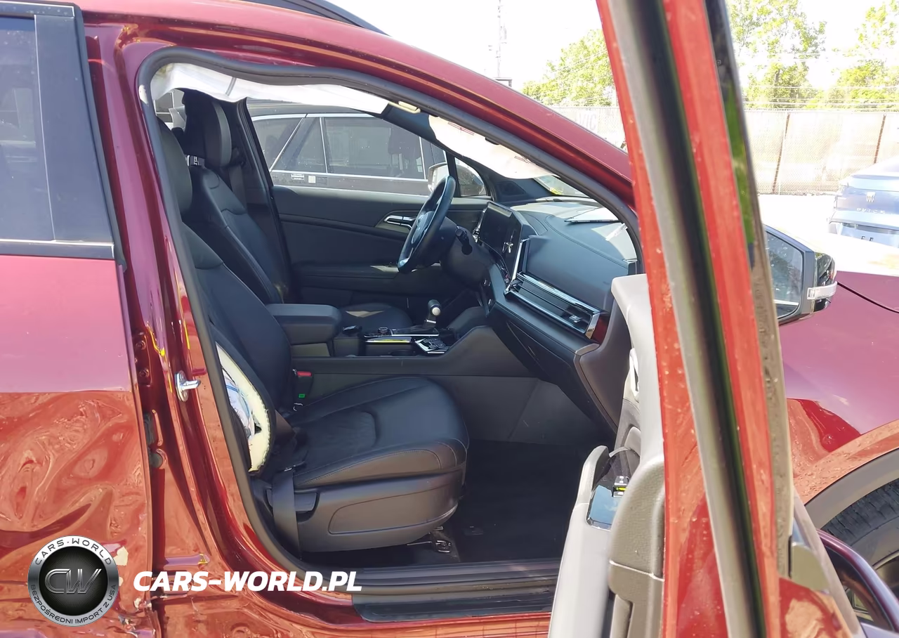 2025 Kia Sportage X-Line VIN:5XYK6CDF4SG303769 - 5