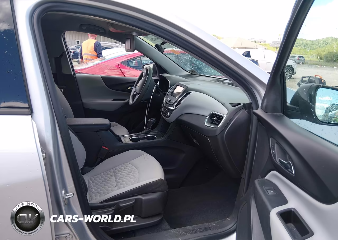 2019 Chevrolet Equinox Ls VIN:3GNAXSEV5KS630373 - 5