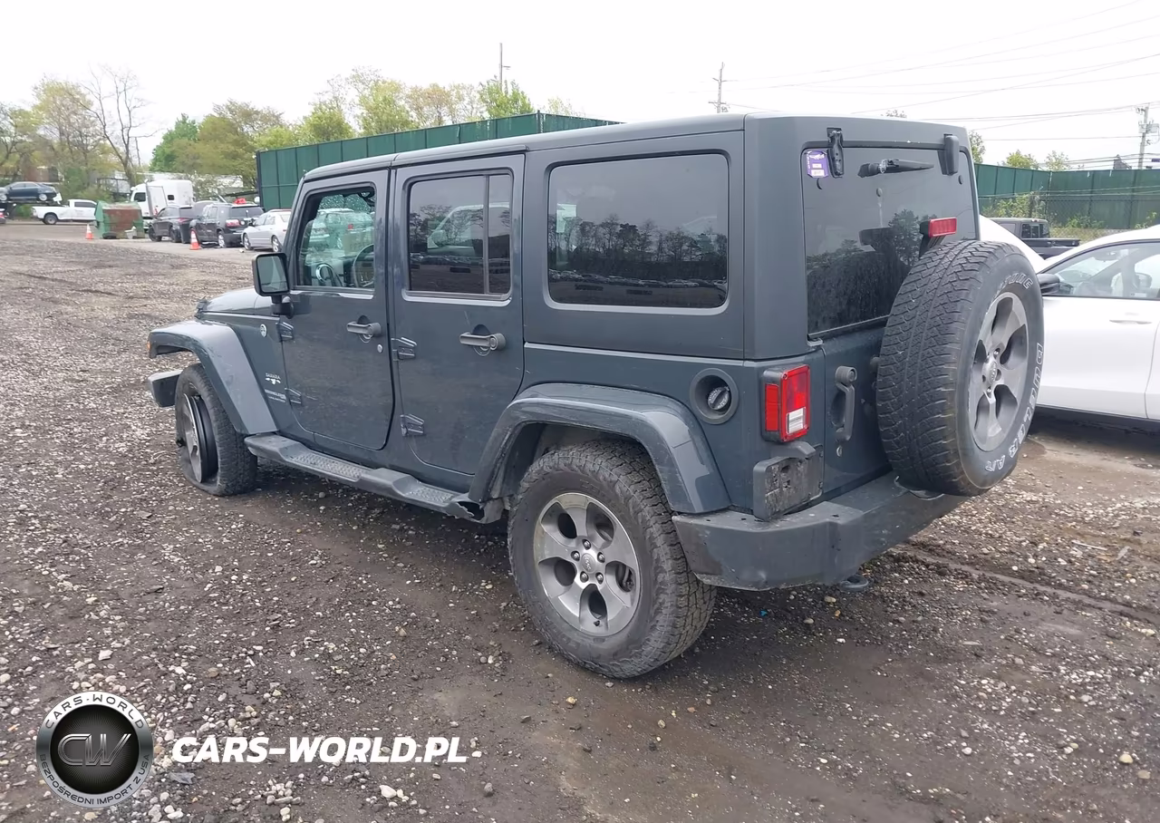 2018 Jeep Wrangler Jk Unlimited Sahara 4X4 VIN:1C4HJWEG3JL806102 - 3