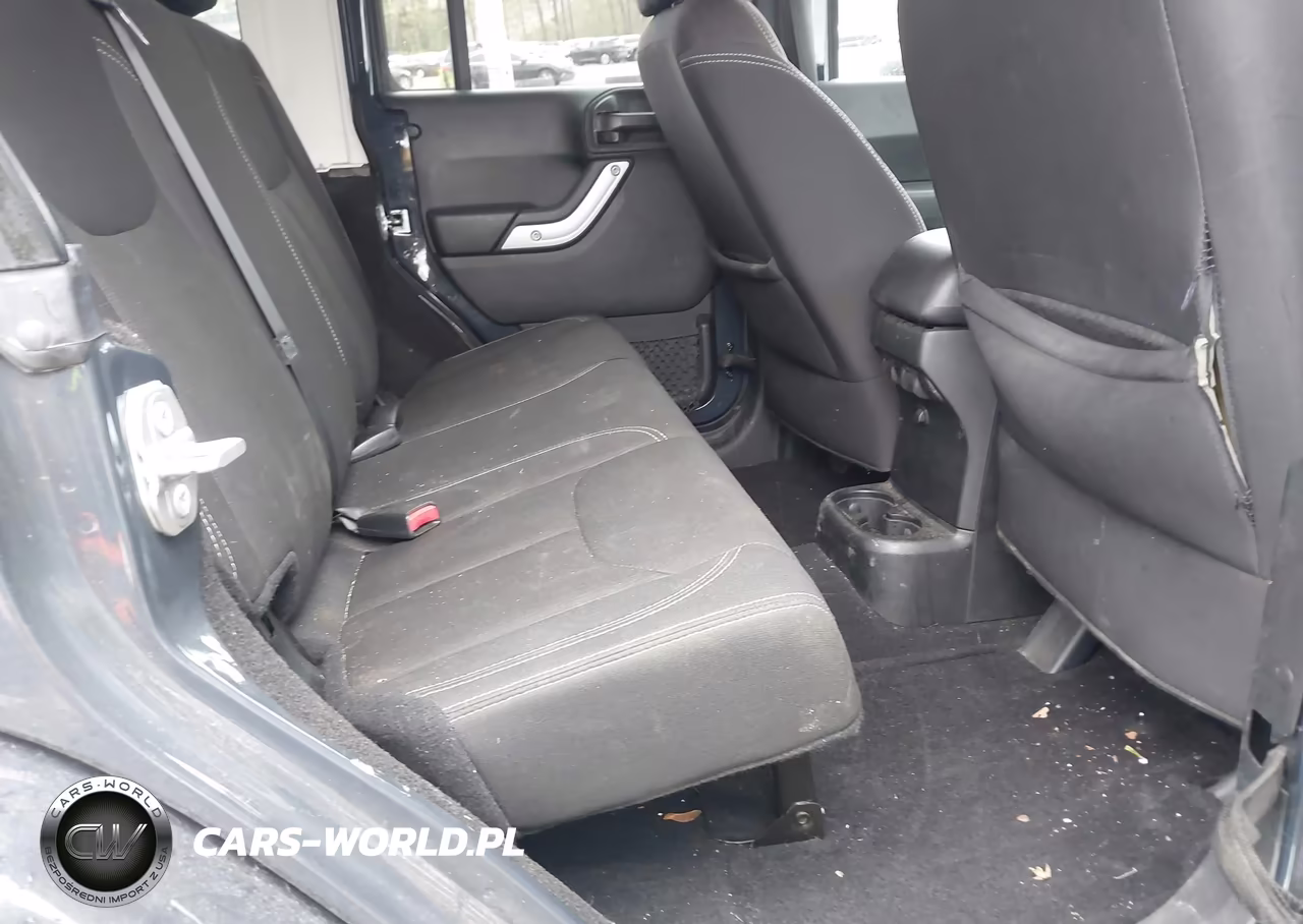2018 Jeep Wrangler Jk Unlimited Sahara 4X4 VIN:1C4HJWEG3JL806102 - 8