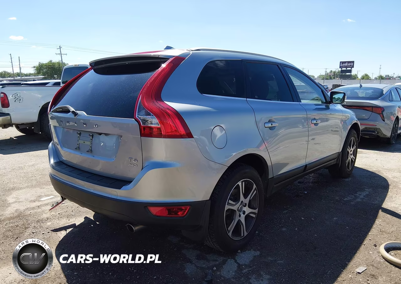 2013 Volvo Xc60 T6 VIN:YV4902DZ0D2394103 - 4