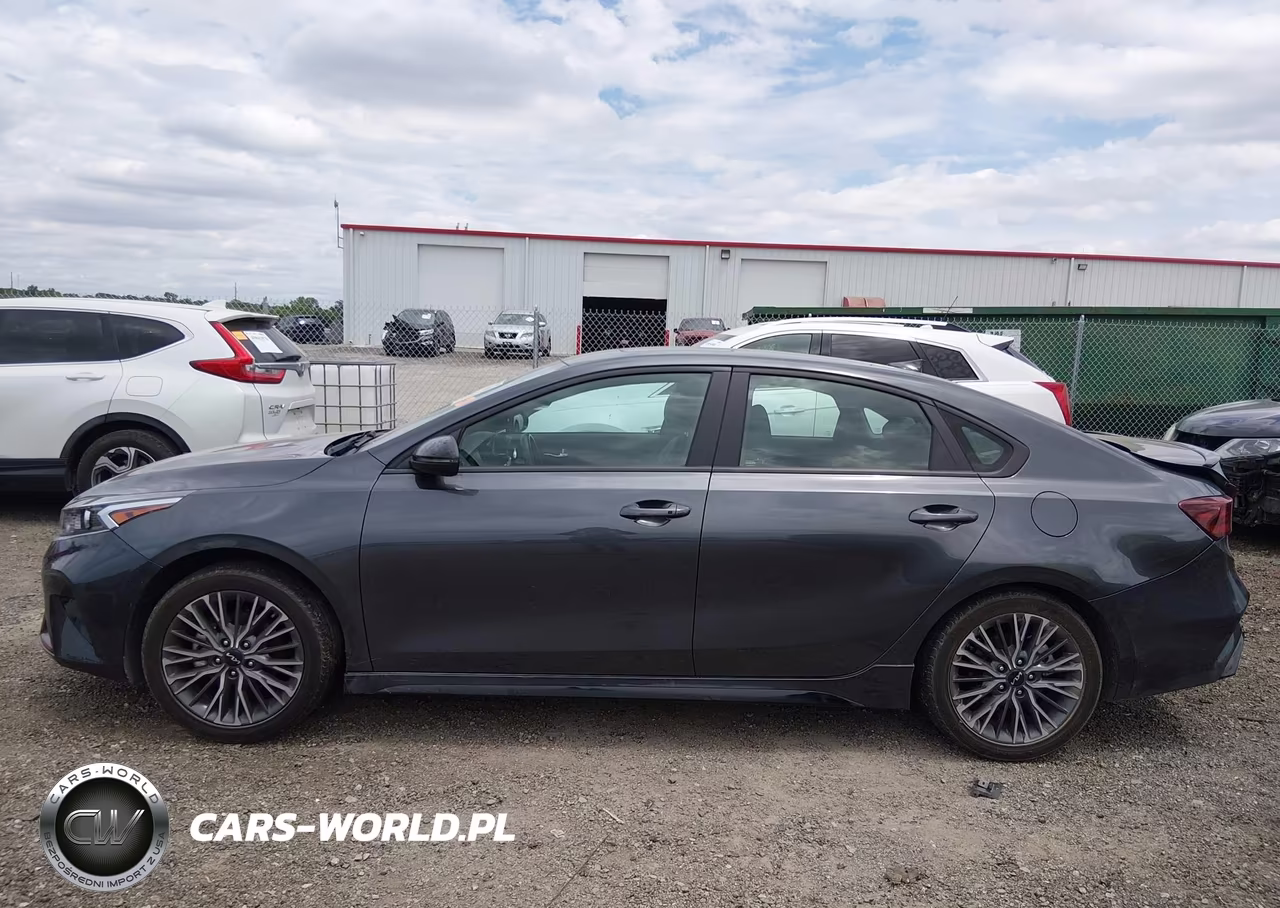 2024 Kia Forte Gt-Line VIN:3KPF54AD6RE790770 - 14