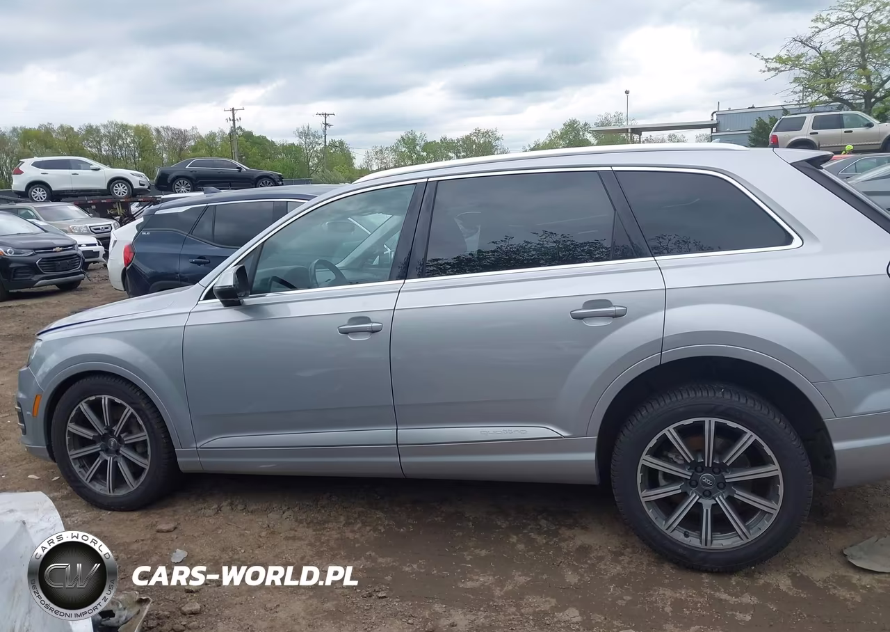 2017 Audi Q7 3.0T Premium VIN:WA1VAAF7XHD003578 - 15