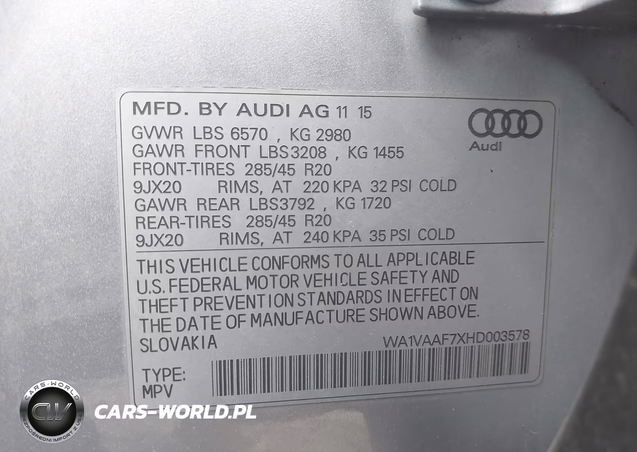 2017 Audi Q7 3.0T Premium VIN:WA1VAAF7XHD003578 - 9