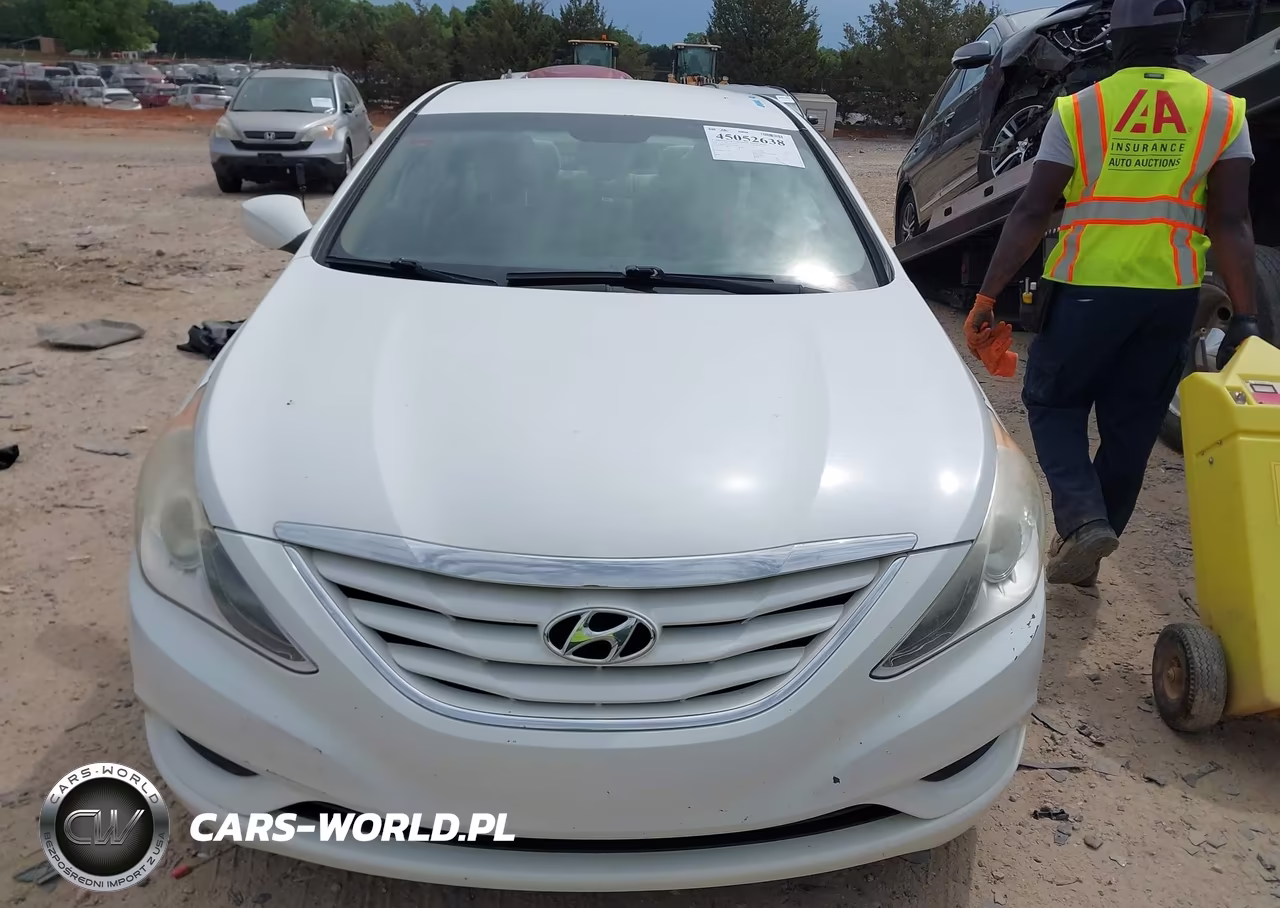 2013 Hyundai Sonata Gls VIN:5NPEB4AC0DH782387 - 12