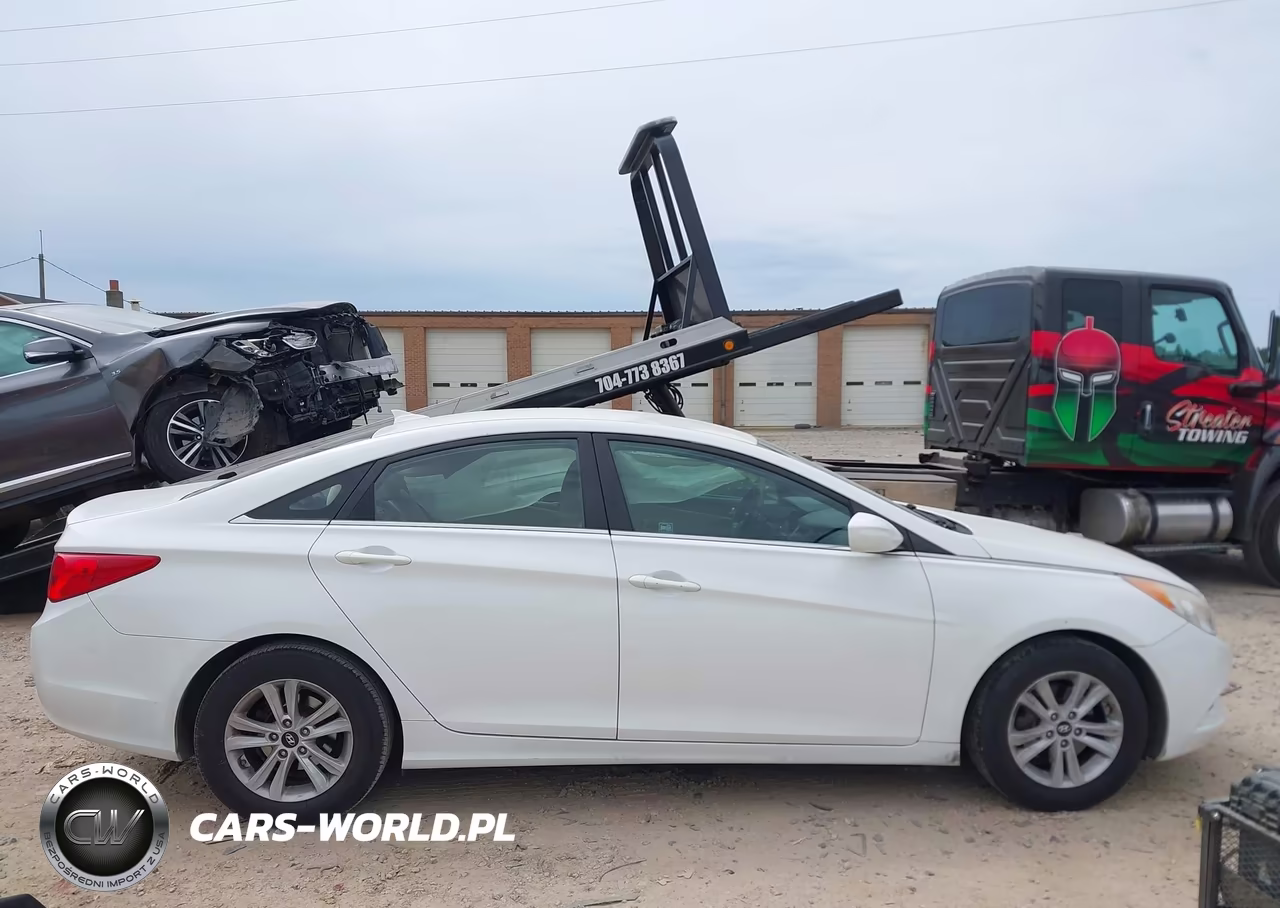 2013 Hyundai Sonata Gls VIN:5NPEB4AC0DH782387 - 13