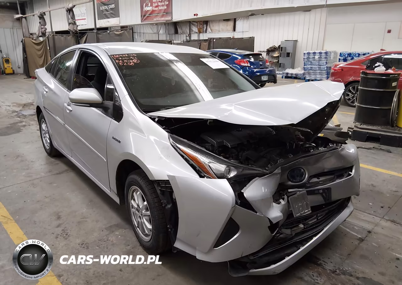 2017 Toyota Prius Three – zdjęcie 1 z 15