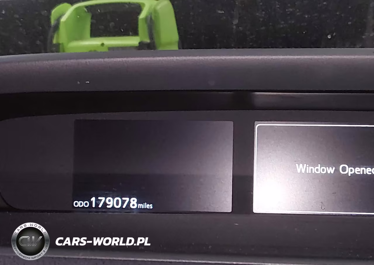 2017 Toyota Prius Three VIN:JTDKARFU3H3038238 - 14