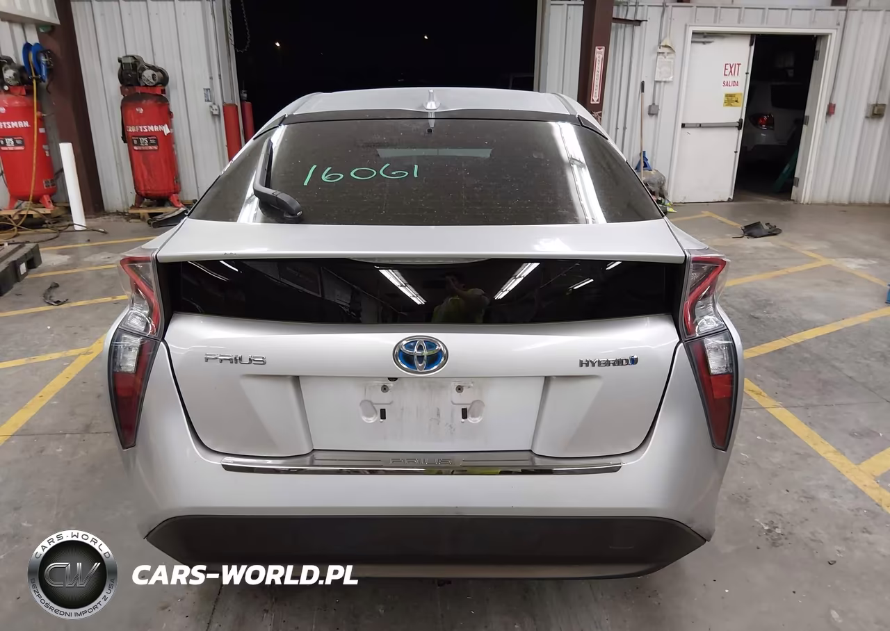 2017 Toyota Prius Three VIN:JTDKARFU3H3038238 - 15