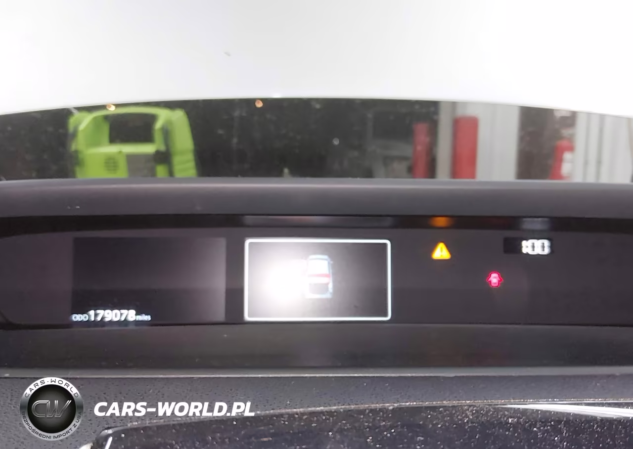 2017 Toyota Prius Three VIN:JTDKARFU3H3038238 - 7