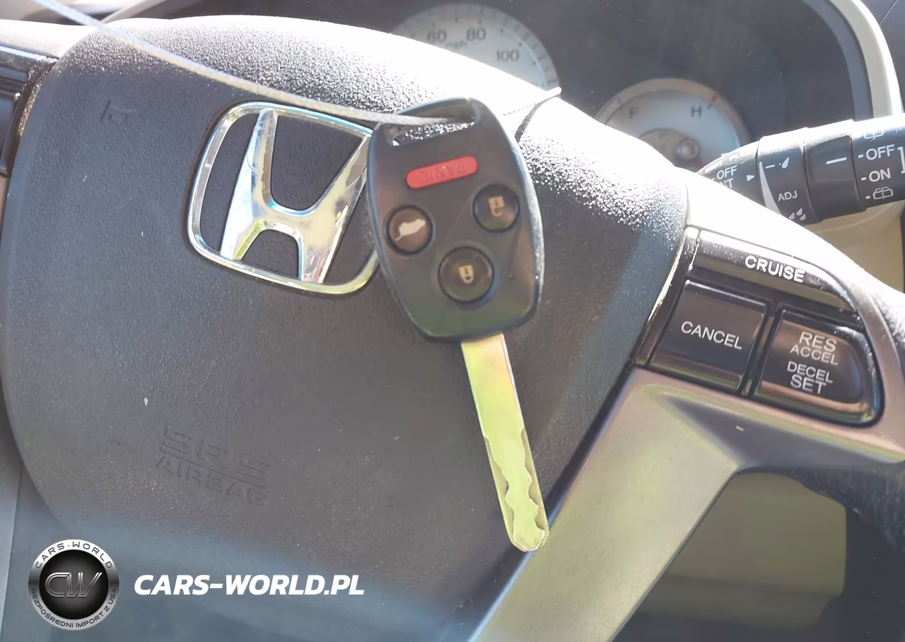 2011 Honda Pilot Ex-L VIN:5FNYF4H68BB082548 - 11