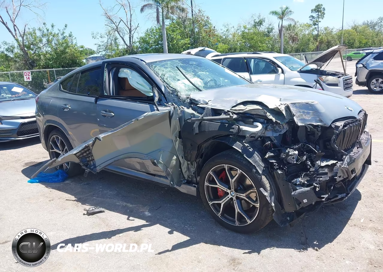 2024 BMW X6 xDrive40I