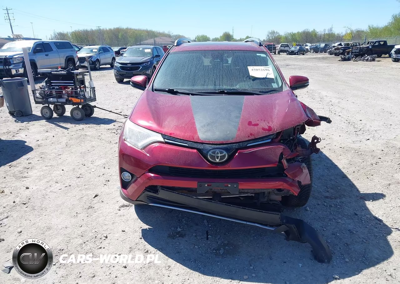 2018 Toyota Rav4 Xle VIN:2T3RFREV8JW762360 - 12
