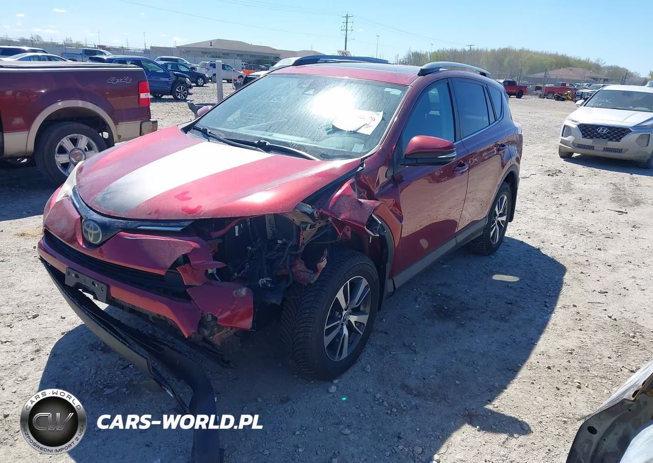 2018 Toyota Rav4 Xle VIN:2T3RFREV8JW762360 - 2