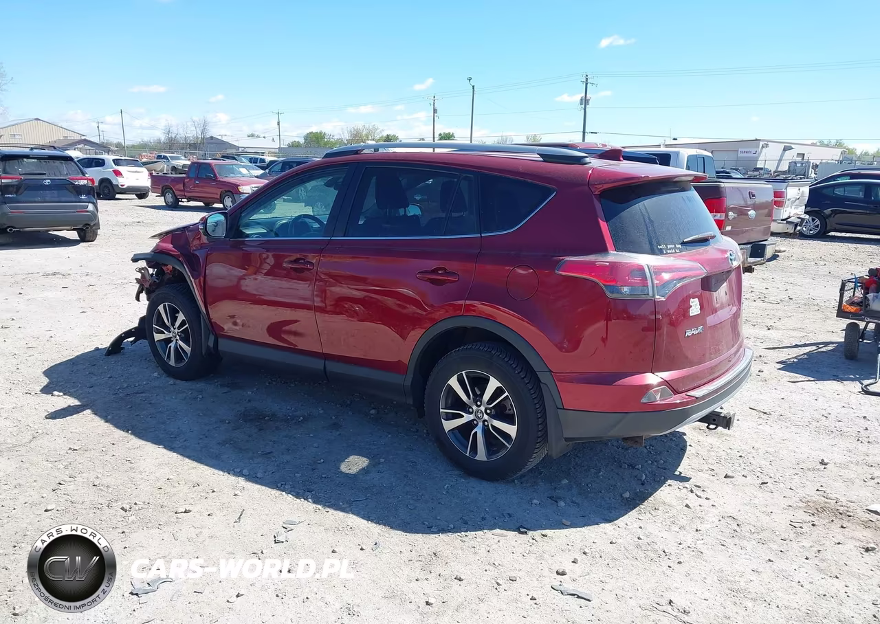 2018 Toyota Rav4 Xle VIN:2T3RFREV8JW762360 - 3