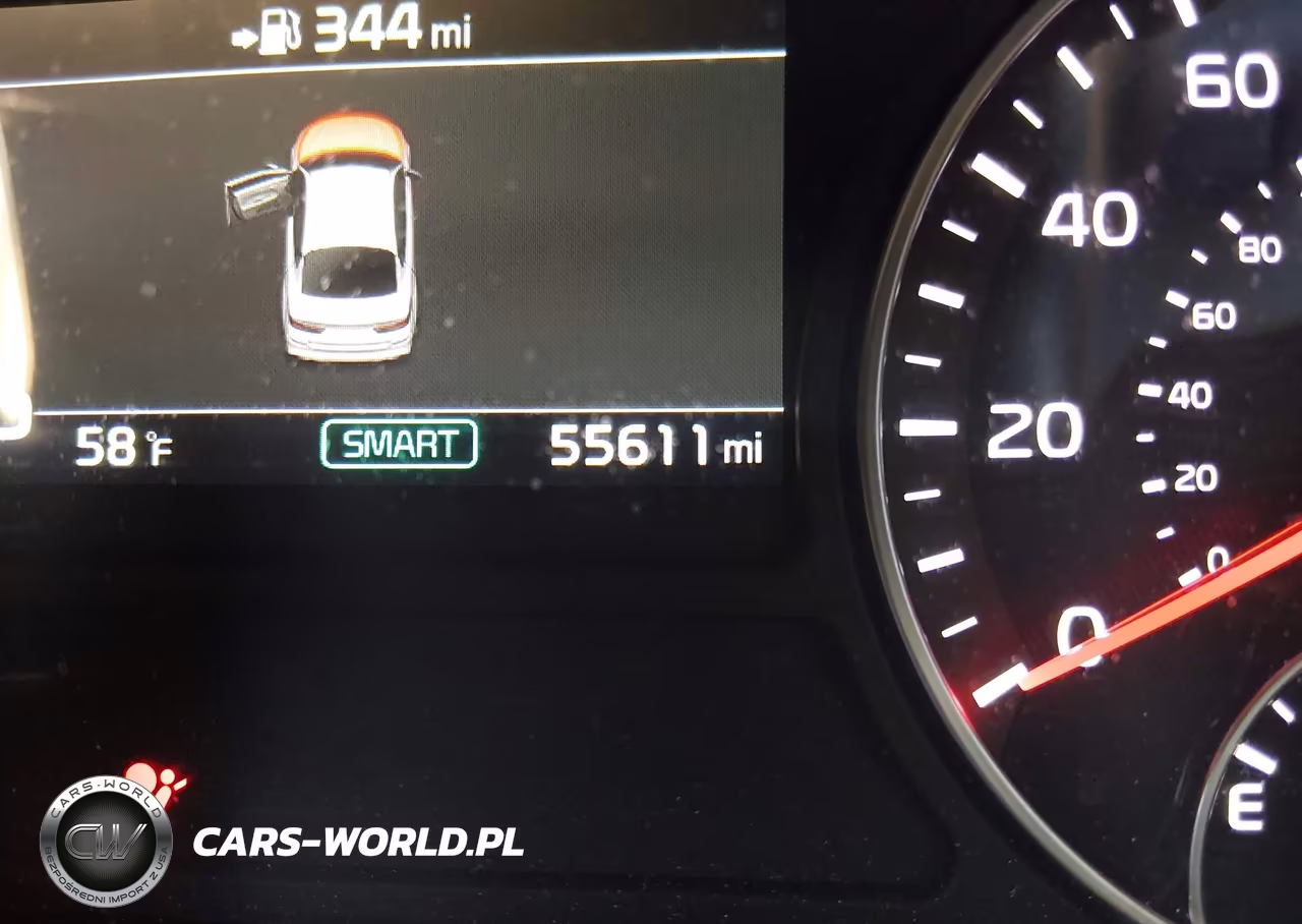 2019 Kia Optima Sx Turbo VIN:5XXGW4L20KG365765 - 16