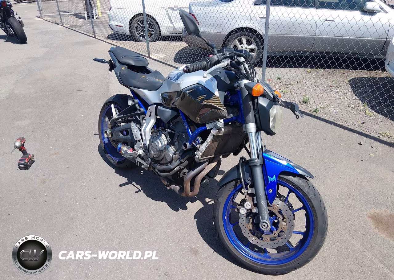 2016 Yamaha Fz07 – zdjęcie 1 z 14