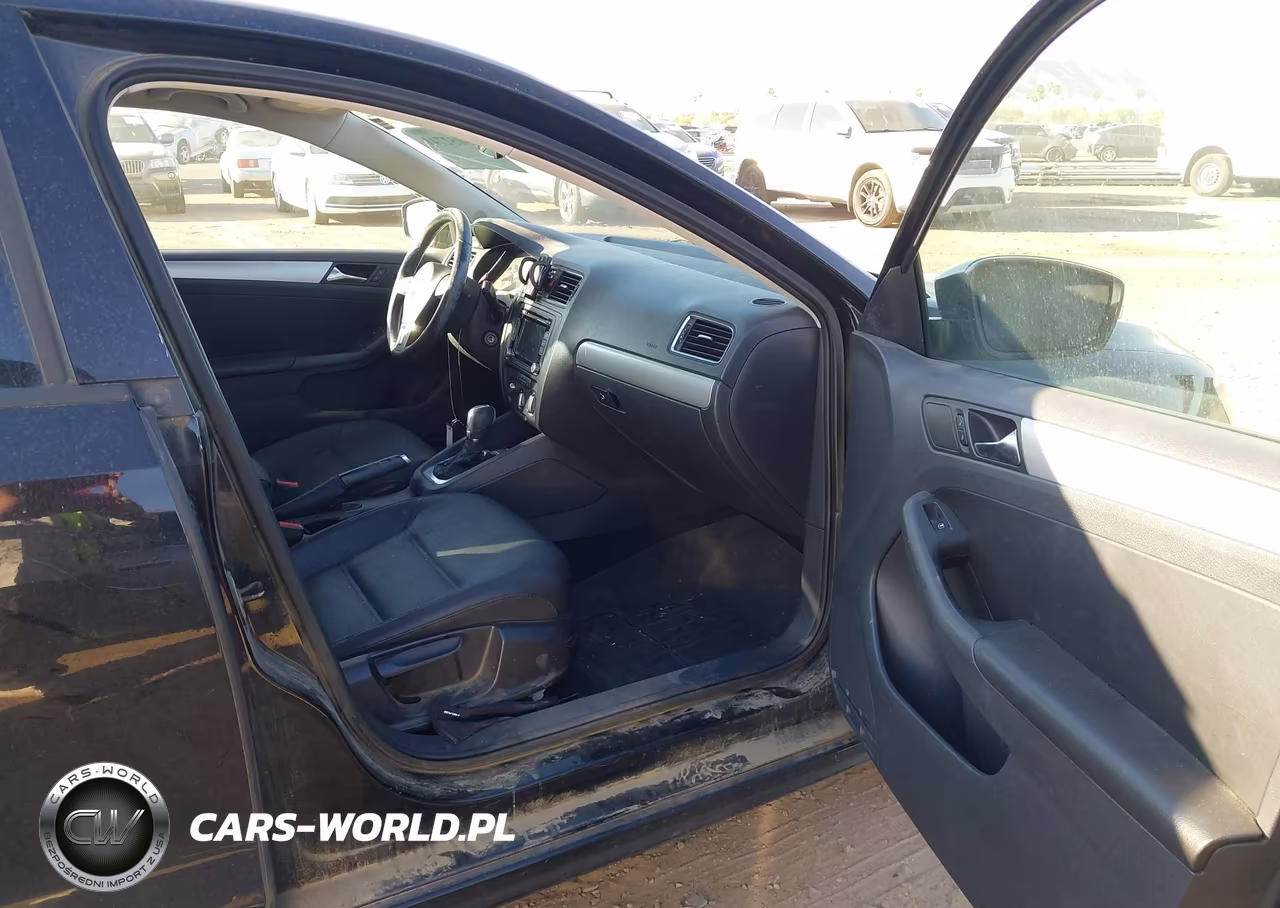 2011 Volkswagen Jetta 2.0L Tdi Le VIN:3VWLL7AJXBM076052 - 5