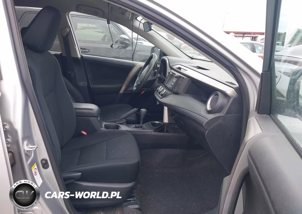 2017 Toyota Rav4 Le VIN:2T3ZFREV4HW318483 - 5