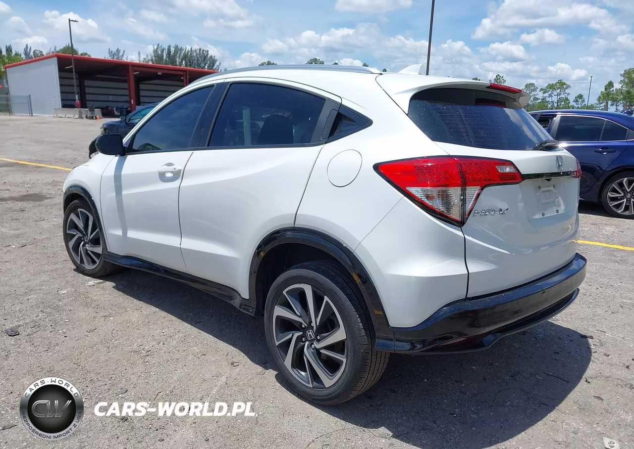 2019 Honda Hr-V Sport VIN:3CZRU5H16KM704459 - 3