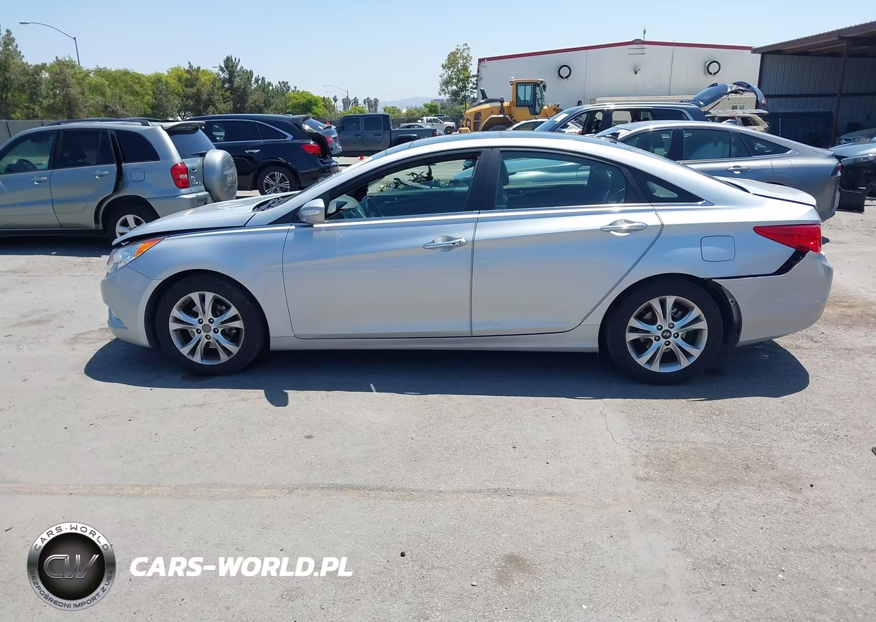 2013 Hyundai Sonata Limited VIN:5NPEC4AC8DH519352 - 15