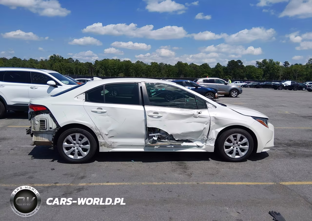 2021 Toyota Corolla Le VIN:JTDEPMAE7MJ137956 - 13