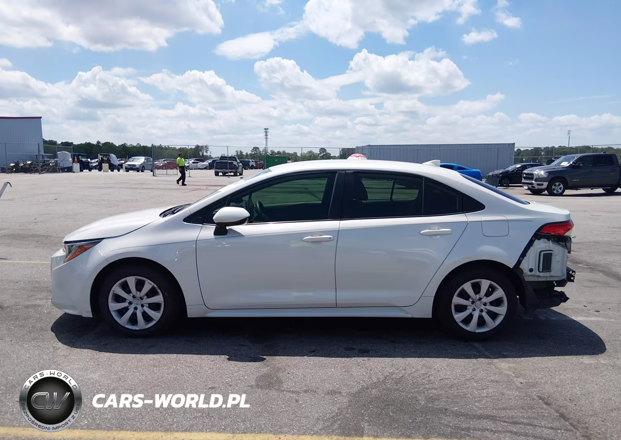 2021 Toyota Corolla Le VIN:JTDEPMAE7MJ137956 - 14