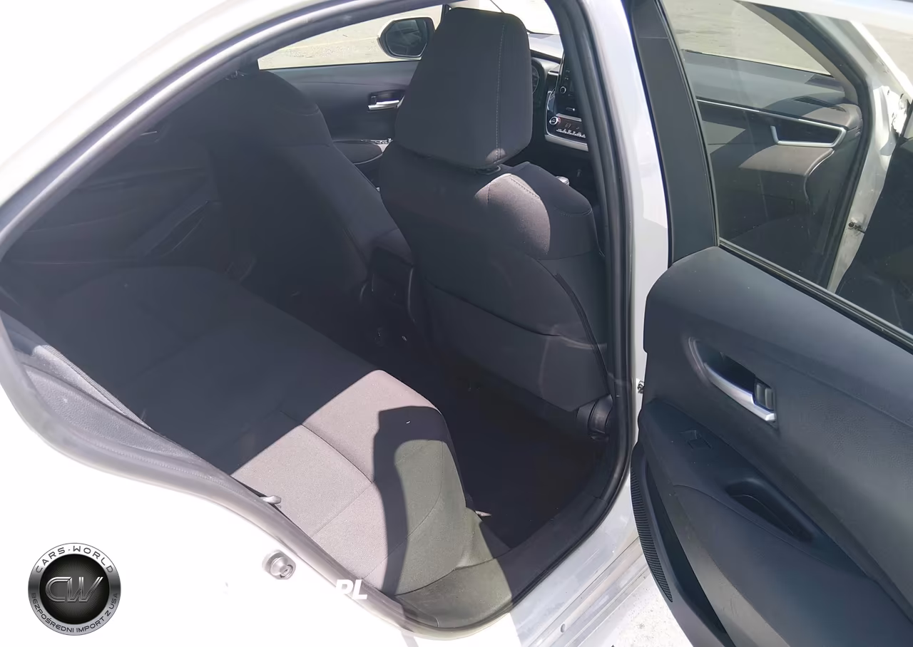 2021 Toyota Corolla Le VIN:JTDEPMAE7MJ137956 - 8