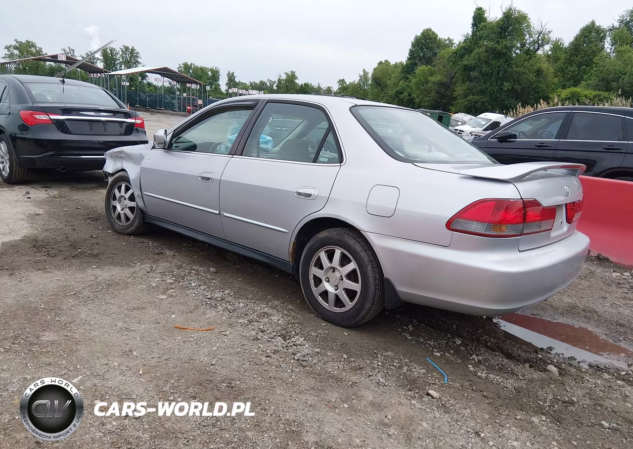 2002 Honda Accord 2.3 Ex-2.3 Se VIN:1HGCG66832A001151 - 3
