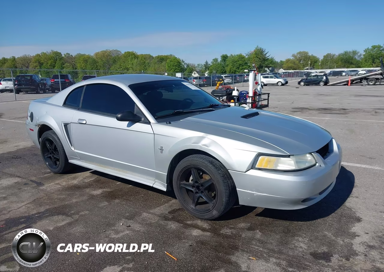2000 Ford Mustang