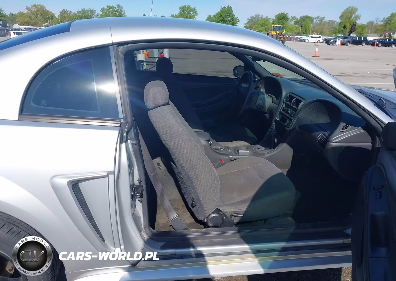 2000 Ford Mustang VIN:1FAFP4043YF230520 - 5