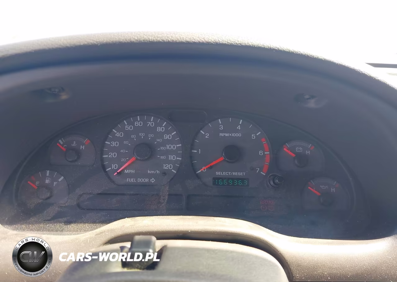 2000 Ford Mustang VIN:1FAFP4043YF230520 - 7