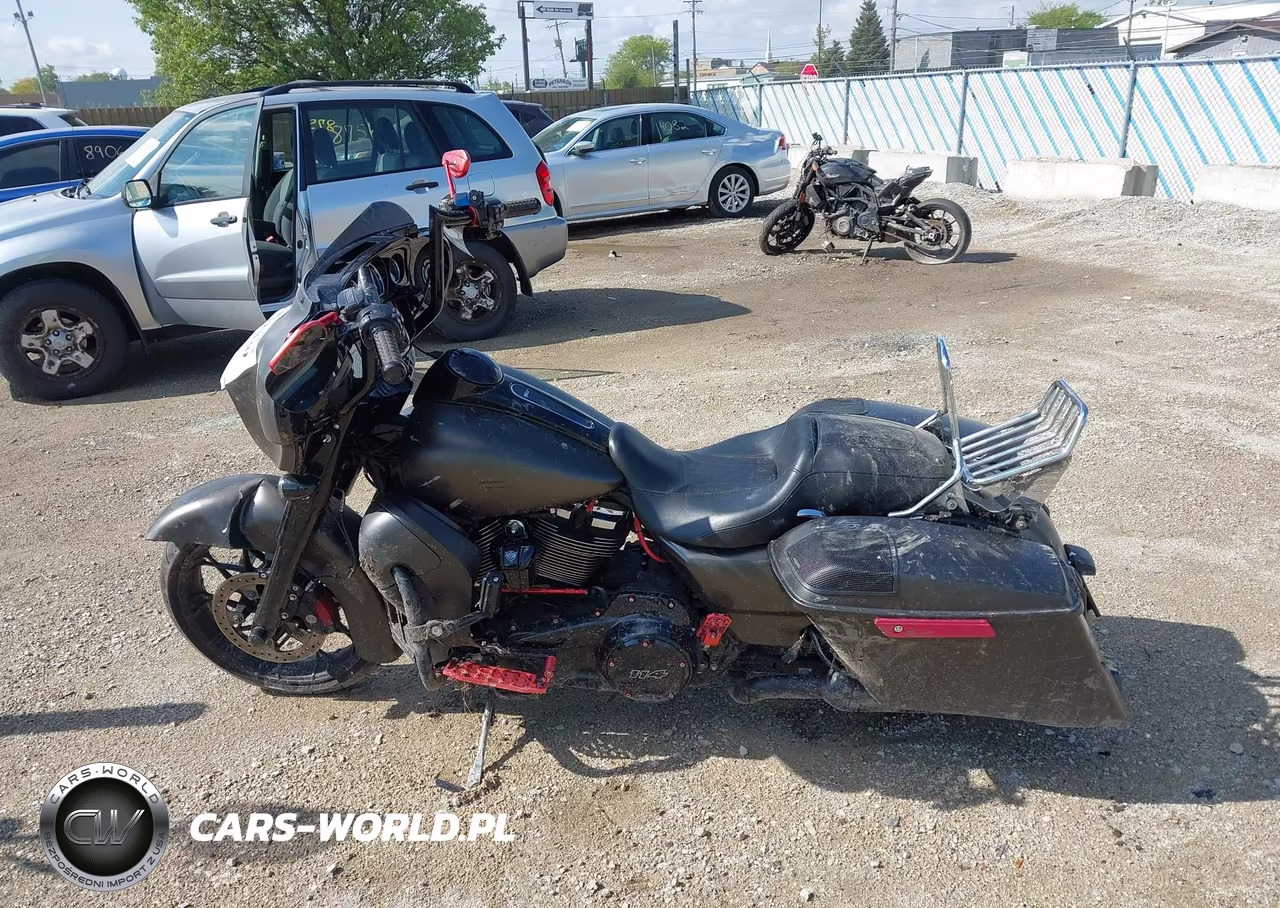 2020 Harley-Davidson Flhxs VIN:1HD1KRP17LB672145 - 12