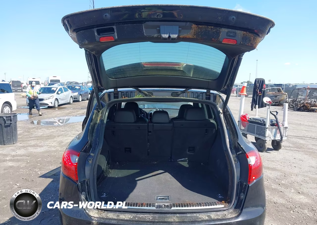 2011 Porsche Cayenne Turbo VIN:WP1AC2A24BLA81866 - 12