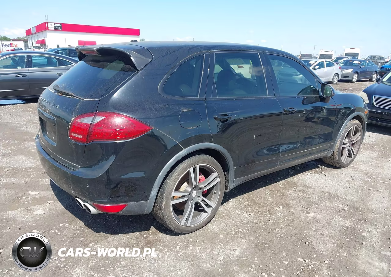 2011 Porsche Cayenne Turbo VIN:WP1AC2A24BLA81866 - 4