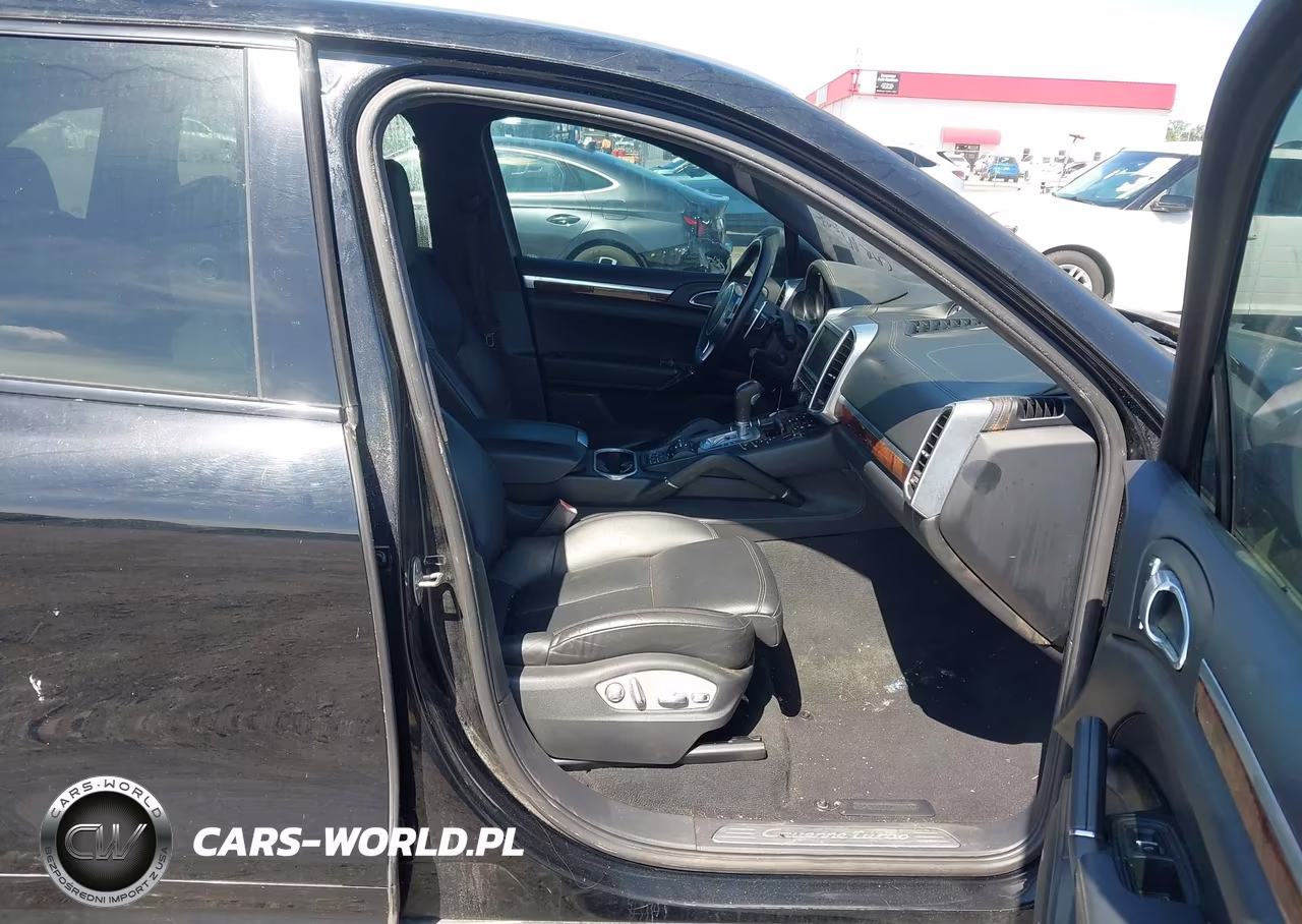 2011 Porsche Cayenne Turbo VIN:WP1AC2A24BLA81866 - 5