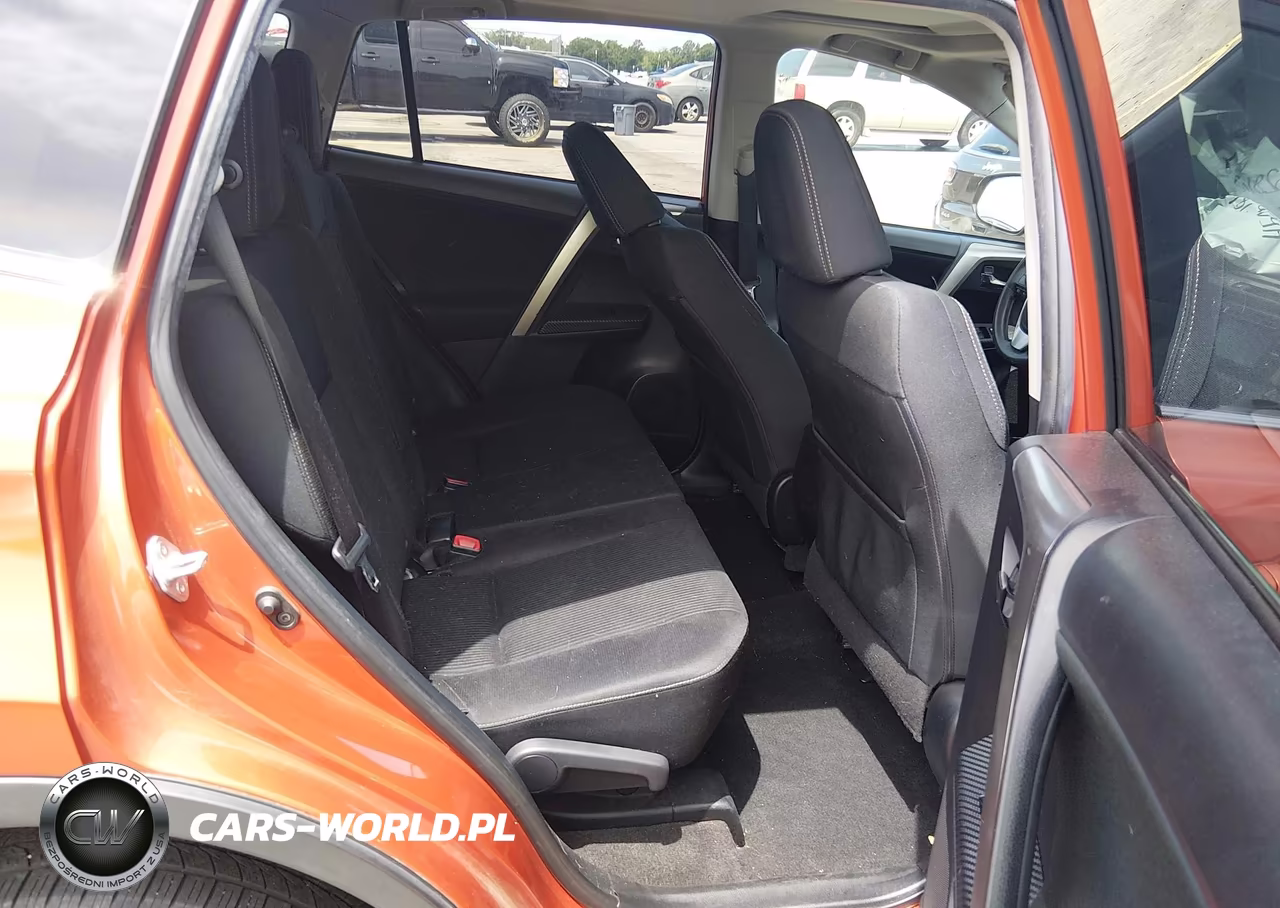 2015 Toyota Rav4 Xle VIN:JTMRFREV1FD166298 - 8