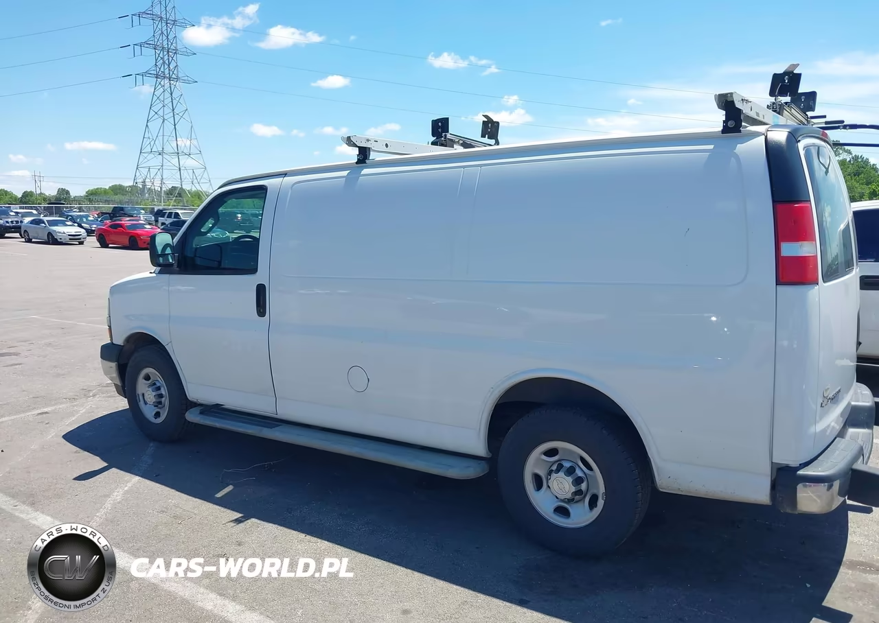 2019 Chevrolet Express 2500 Work Van VIN:1GCWGAFG4K1265775 - 14