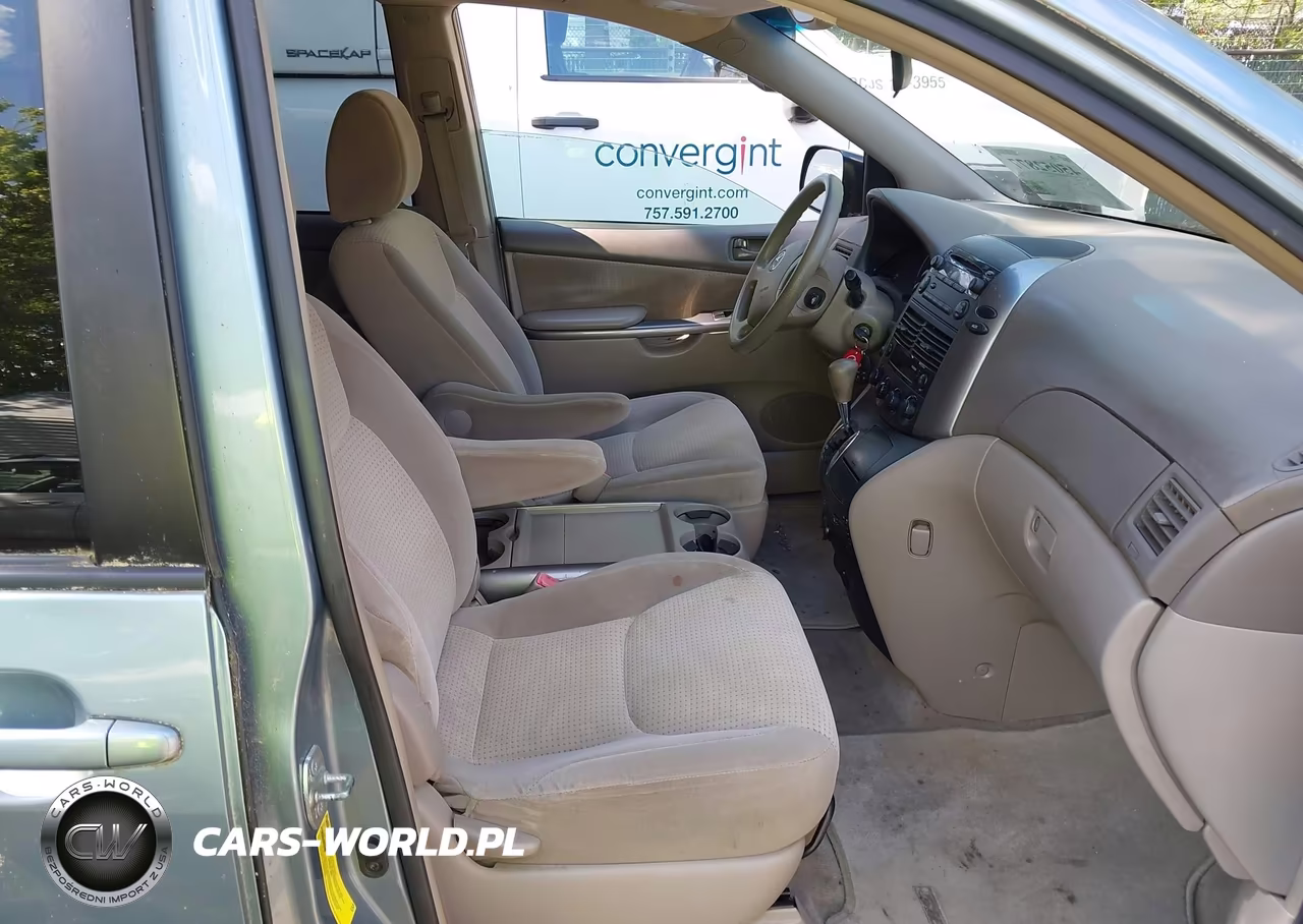 2010 Toyota Sienna Le VIN:5TDKK4CC5AS325354 - 5