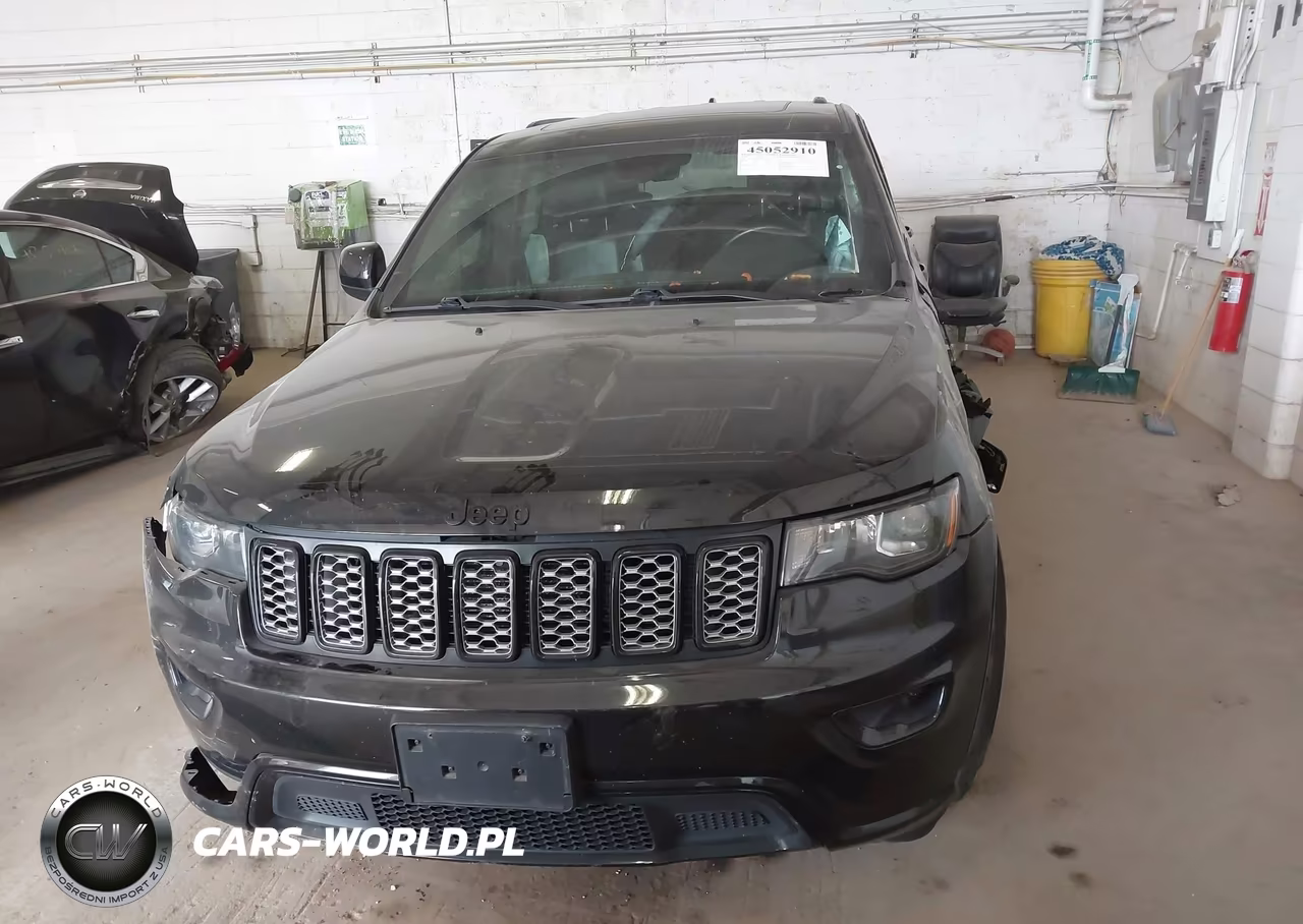 2020 Jeep Grand Cherokee Altitude 4X4 VIN:1C4RJFAG6LC231975 - 12