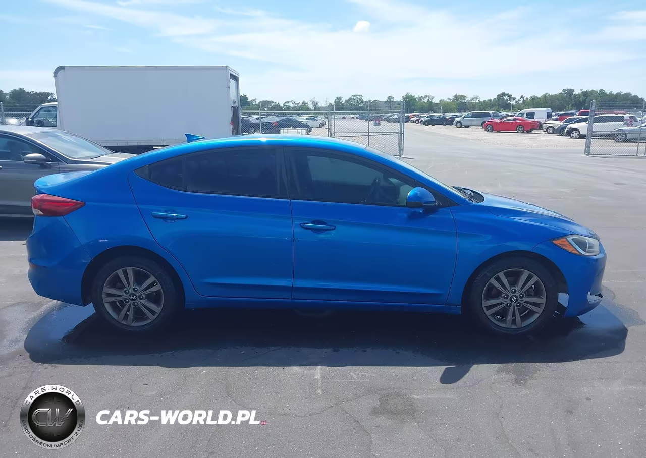 2018 Hyundai Elantra Sel VIN:5NPD84LF8JH225174 - 13