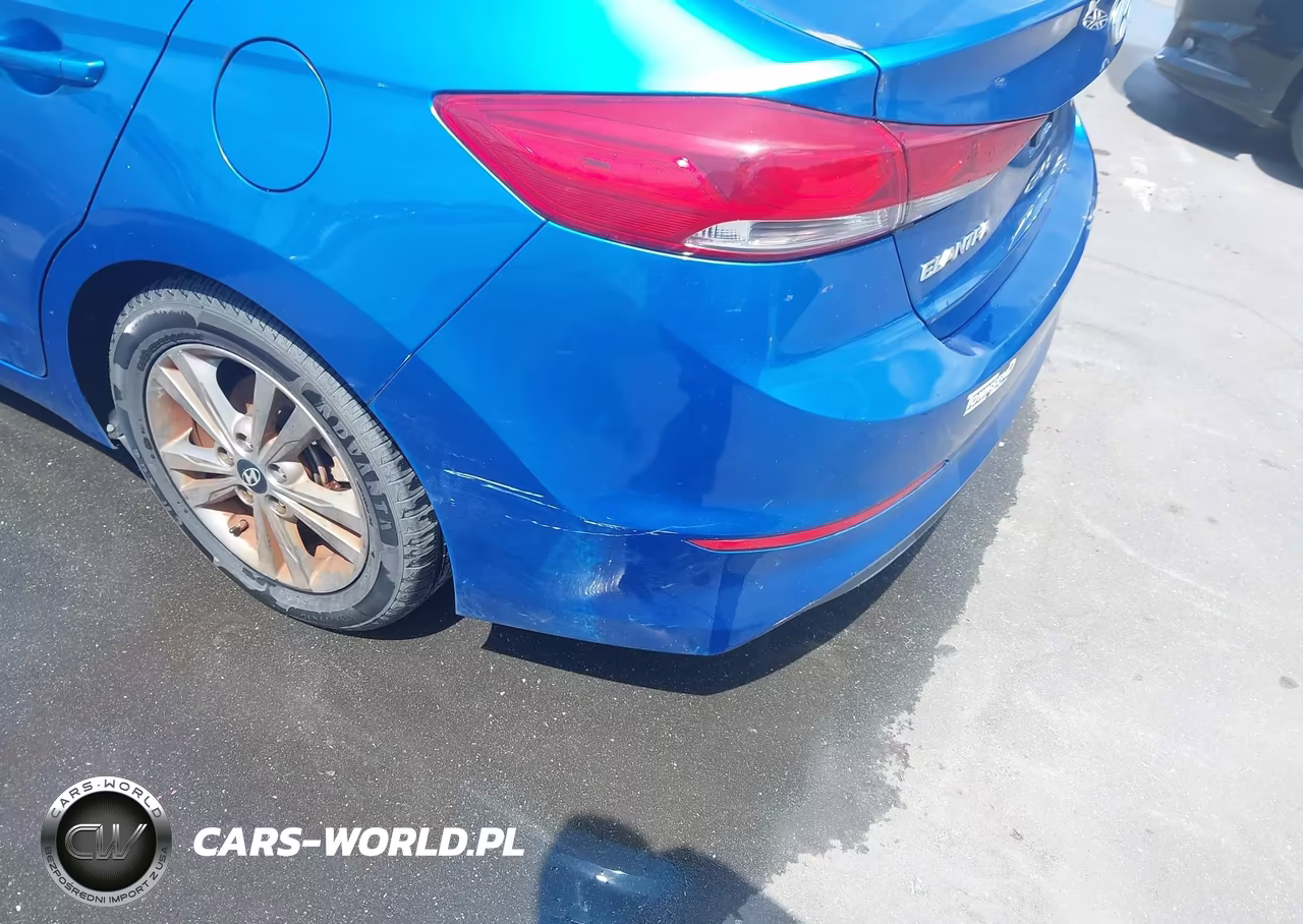2018 Hyundai Elantra Sel VIN:5NPD84LF8JH225174 - 18