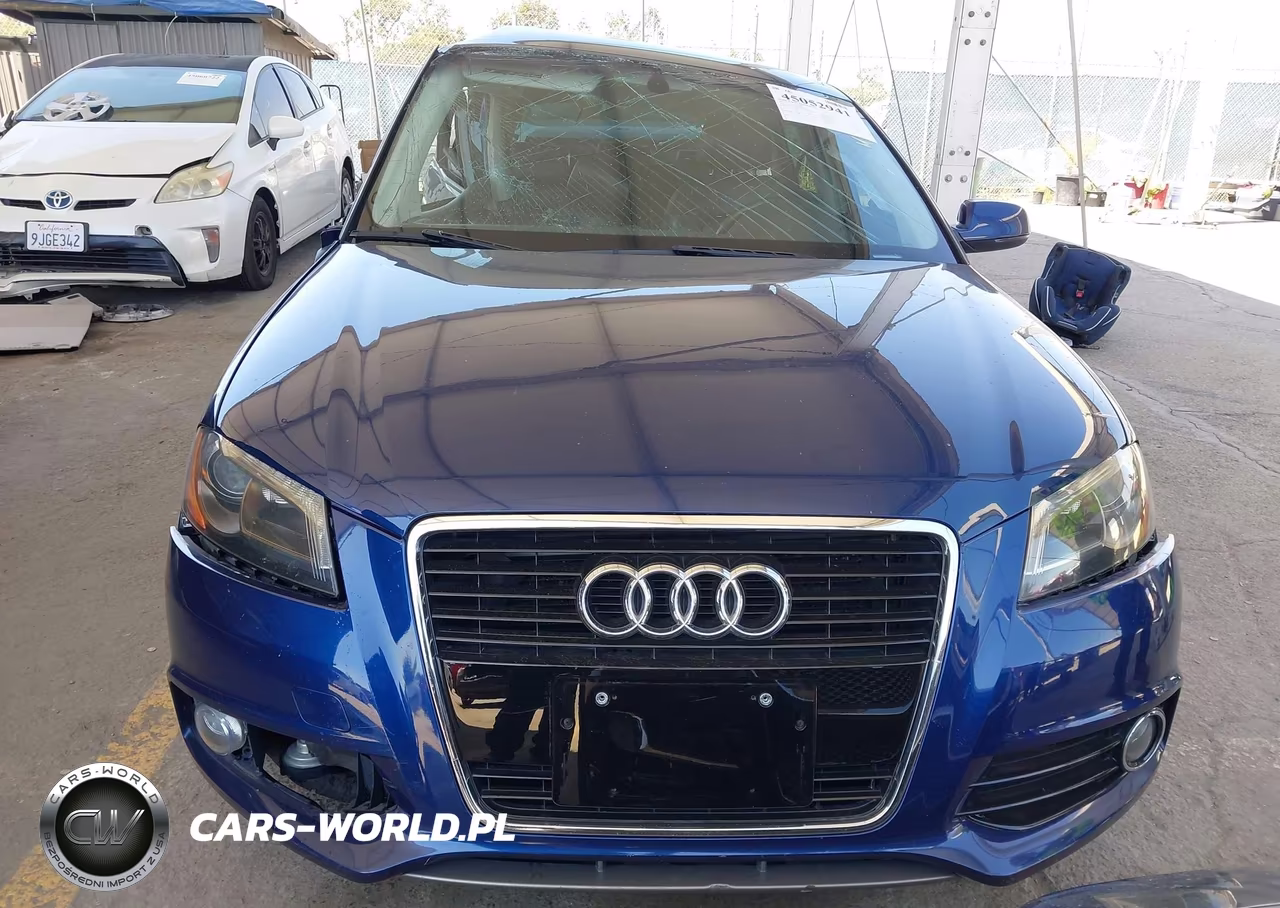 2013 Audi A3 2.0T Premium VIN:WAUKEAFM8DA000657 - 12