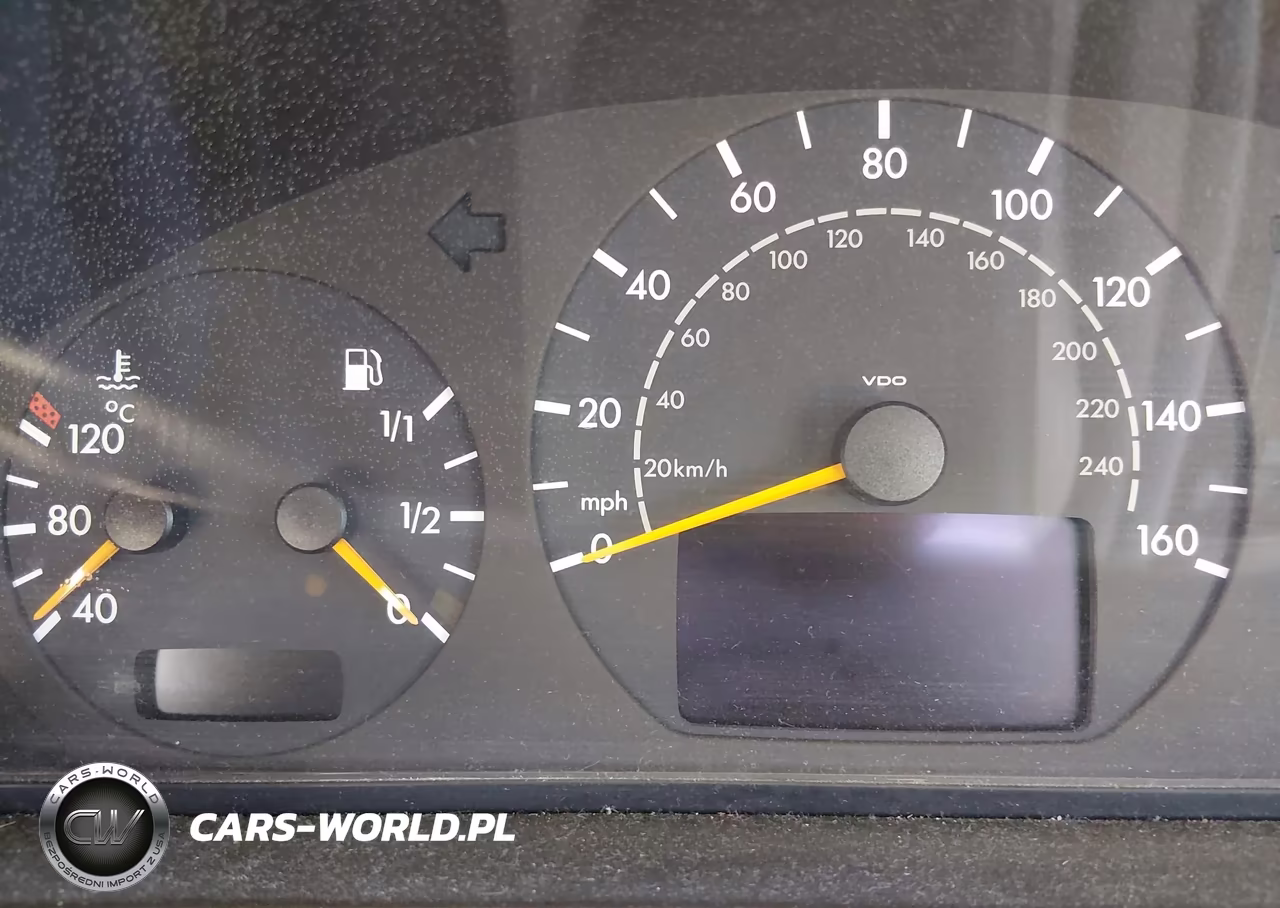 2000 Mercedes-Benz Clk 320 VIN:WDBLJ65G5YF135310 - 7